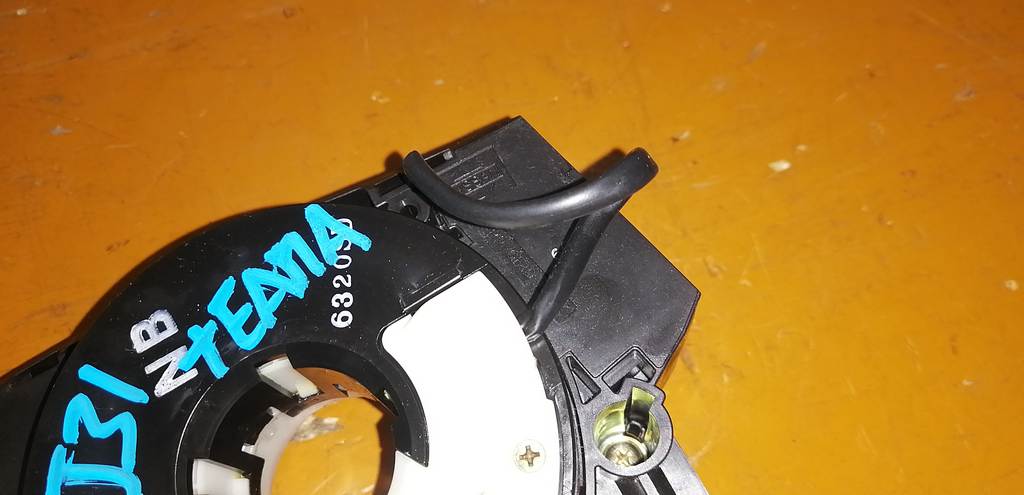 TEANA J31 ШЛЕЙФ ЛЕНТА Nissan Teana 1