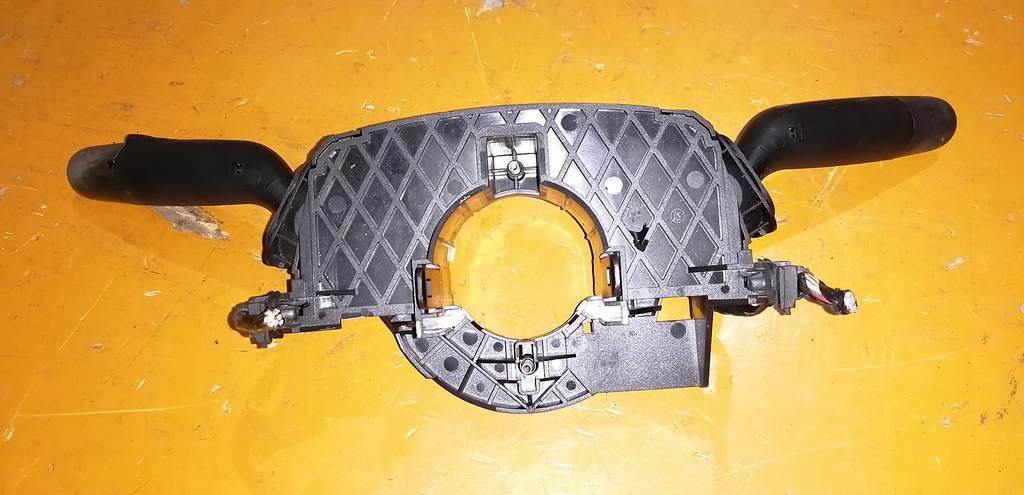 DEMIO DY5W ГИТАРА Mazda Demio 1