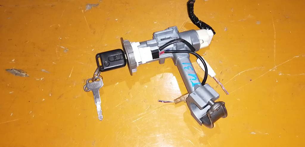 замок зажигания Nissan Presage 0