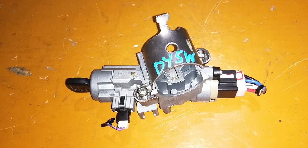 замок зажигания Mazda Demio 0