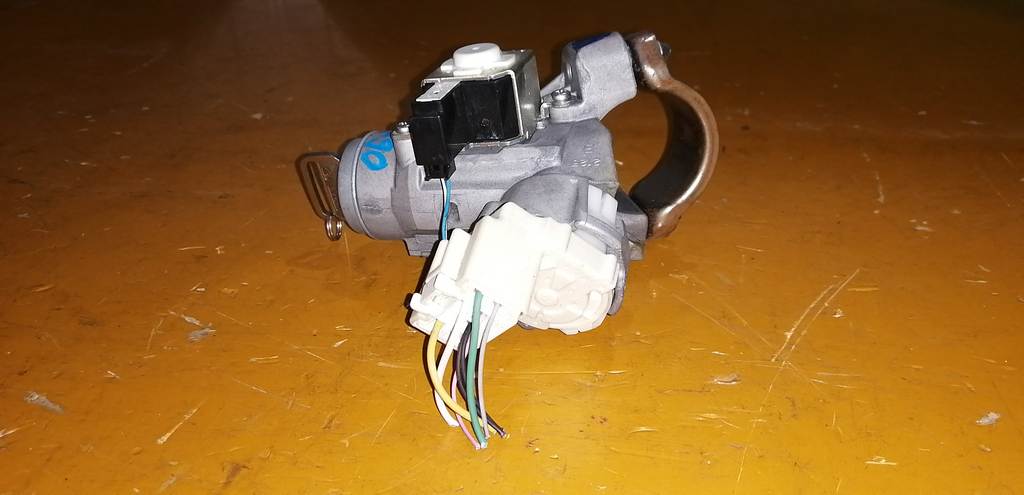 Электрооборудование Toyota Vitz 2