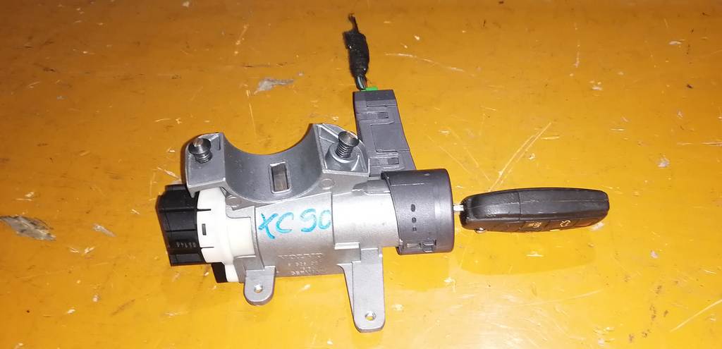 замок зажигания Volvo XC90 0