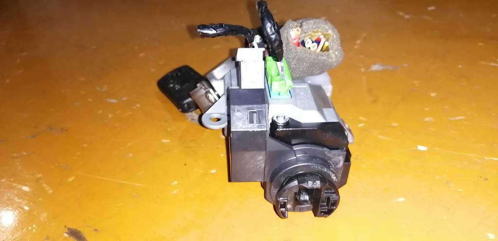 Электрооборудование Honda Freed Spike 2