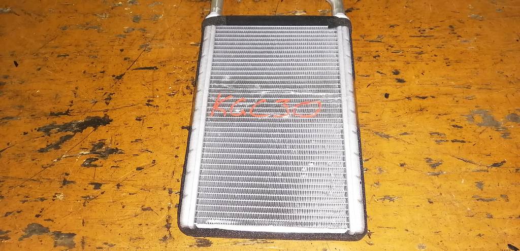 PASSO KGC30 РАДИАТОР ПЕЧКИ Toyota Passo 1