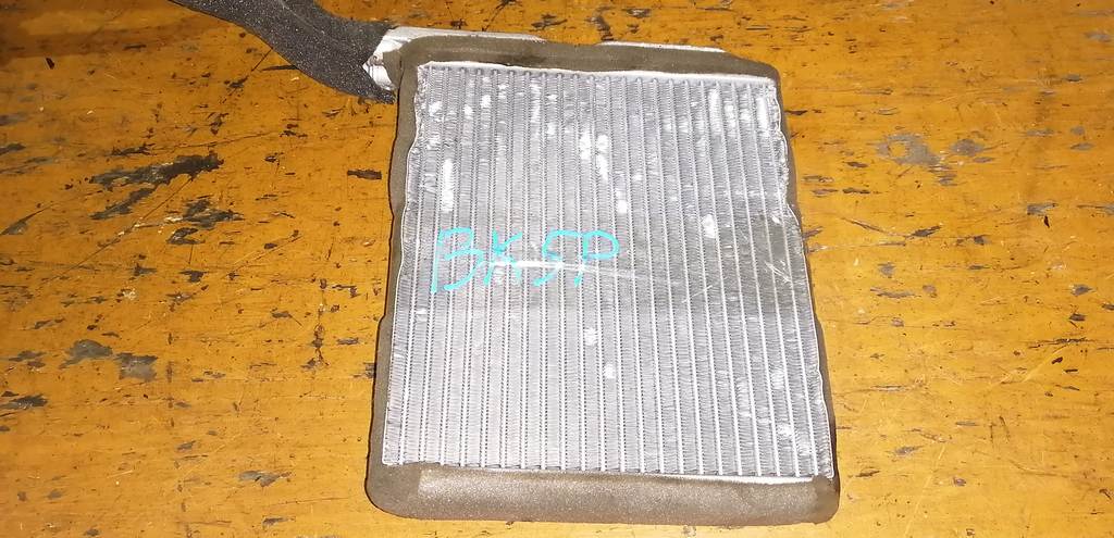 AXELA BK5P РАДИАТОР ПЕЧКИ Mazda Axela 1