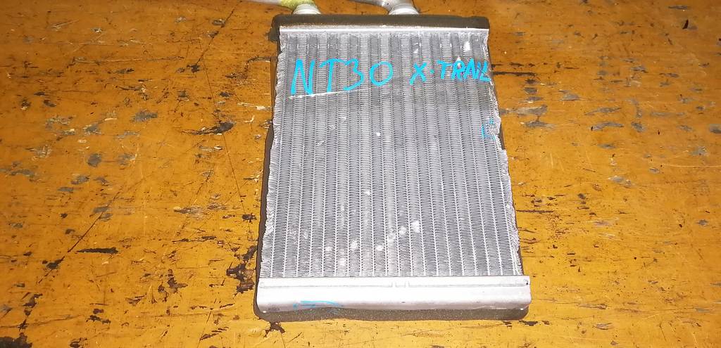 X-TRAIL NT30 РАДИАТОР ПЕЧКИ, ДЕФЕКТ Nissan X-Trail 1