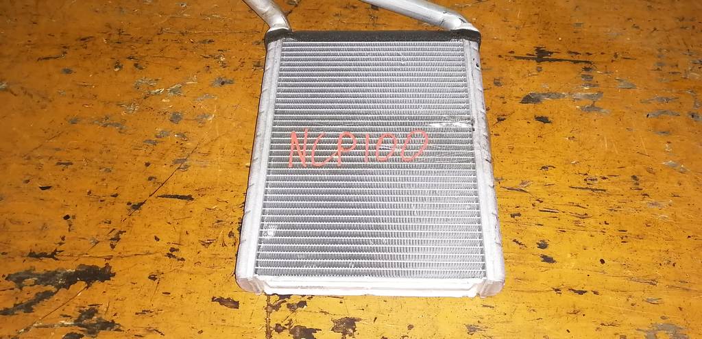 RACTIS NCP100 РАДИАТОР ПЕЧКИ Toyota Ractis 1