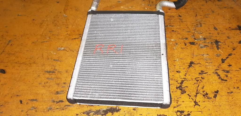 ELYSION RR1 РАДИАТОР ПЕЧКИ Honda Elysion 1