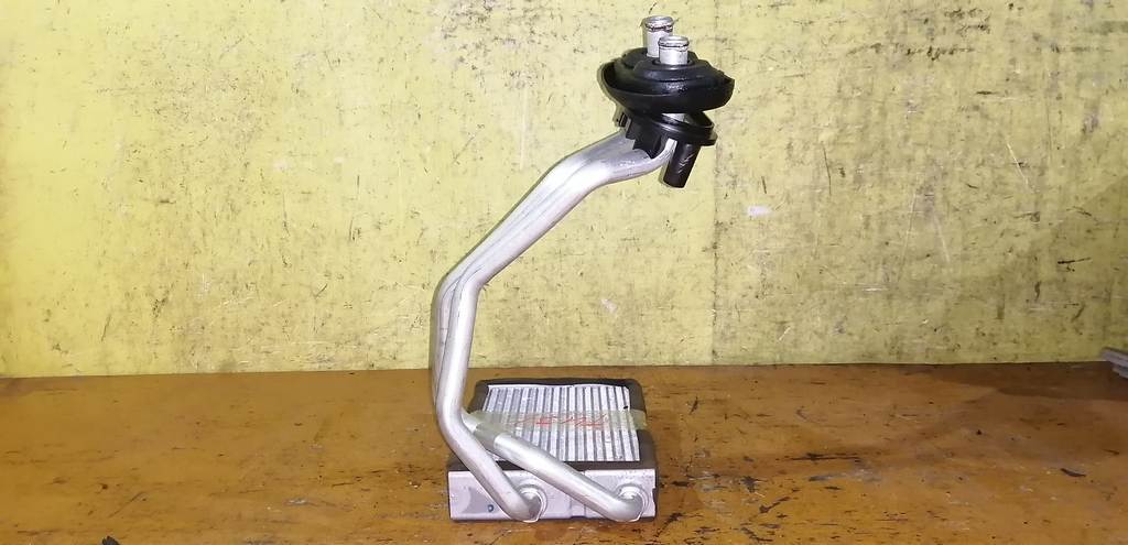 радиатор печки Nissan Presage 3