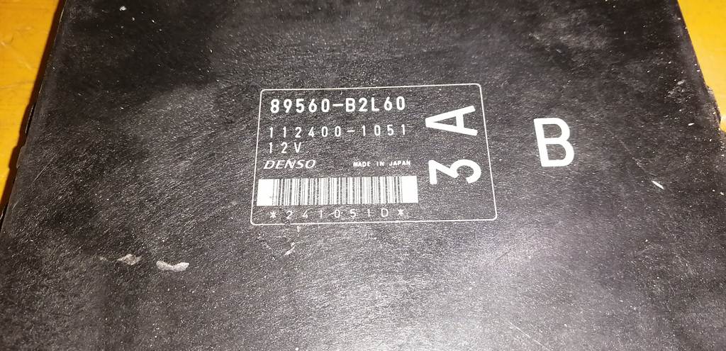 блок управления двс Daihatsu Tanto 3