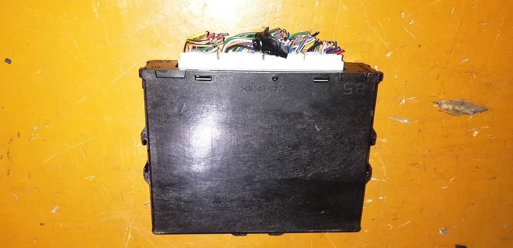 блок управления двс Subaru Forester 3