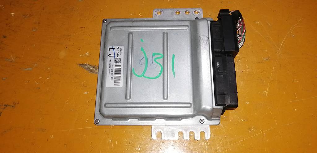 блок управления двс Nissan Teana 0