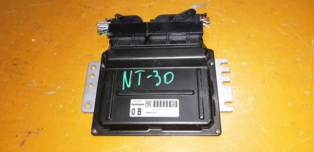 блок управления двс Nissan X-Trail 0