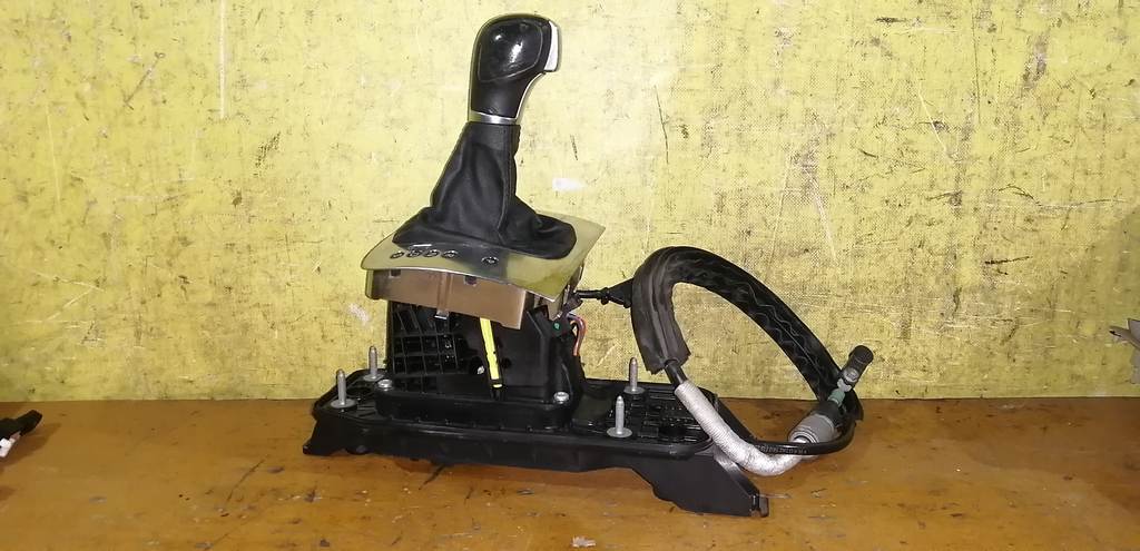 селектор акпп Volkswagen Golf 3