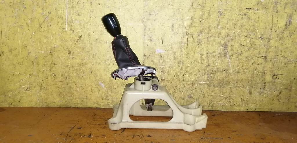 селектор мкпп Suzuki Swift 3