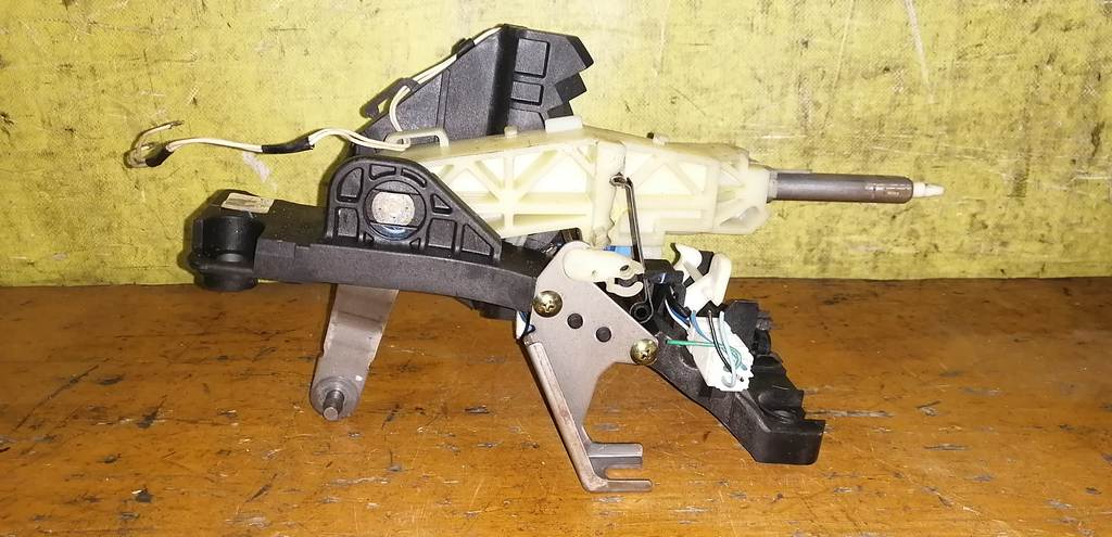 PRESAGE TU31 СЕЛЕКТОР АКПП Nissan Presage 1