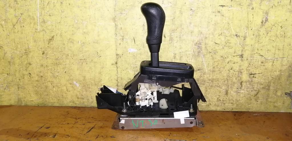 селектор акпп Nissan X-Trail 0