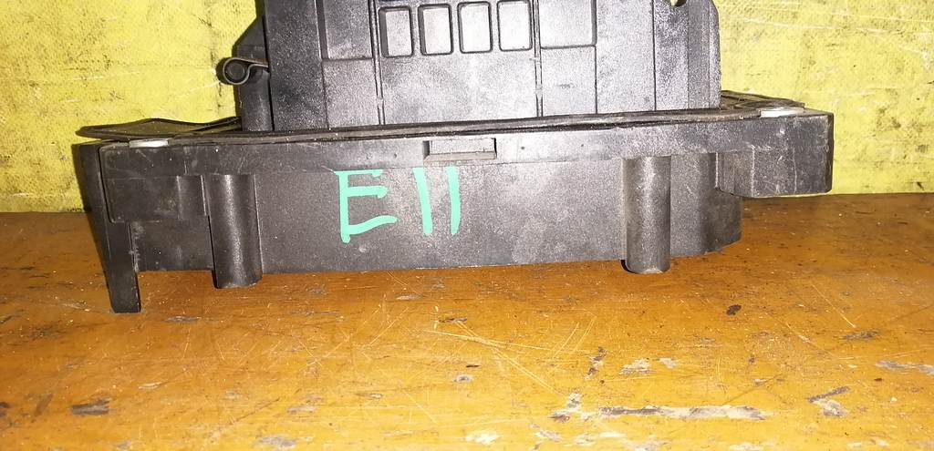 NOTE E11 СЕЛЕКТОР АКПП Nissan Note 1