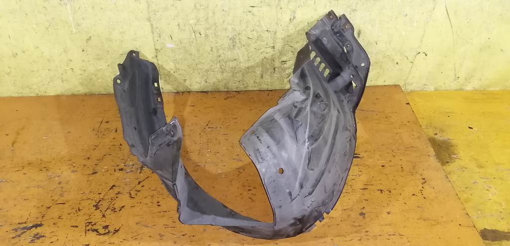 подкрылок Honda Freed 0