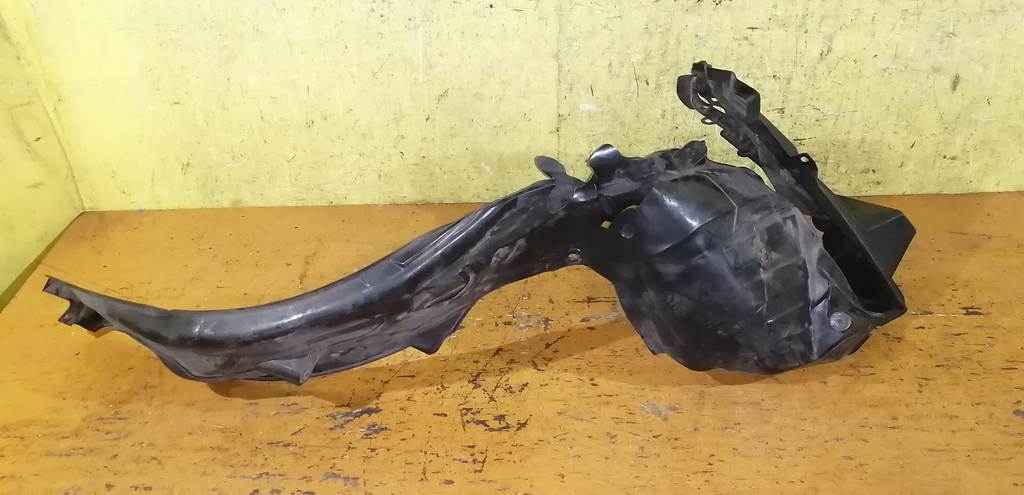 подкрылок Subaru Impreza 0