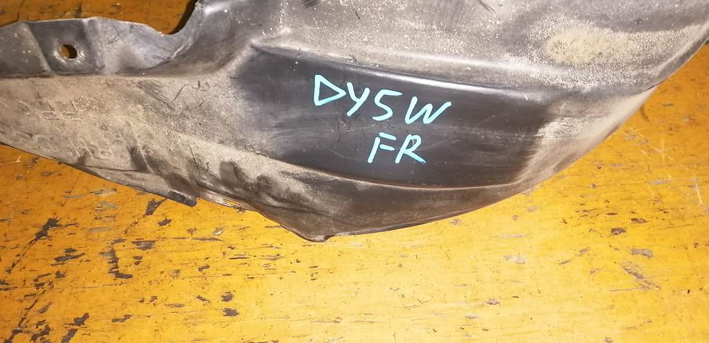 DEMIO DY5W ПОДКРЫЛОК ПЕРЕДНИЙ ПРАВЫЙ Mazda Demio 1