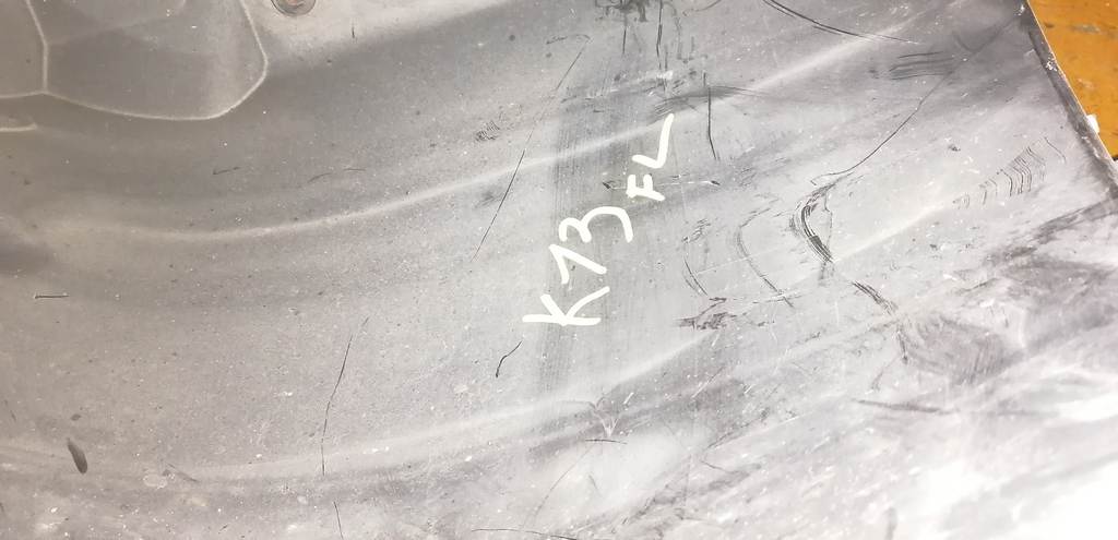 MARCH K13 ПОДКРЫЛОК ПЕРЕДНИЙ ЛЕВЫЙ Nissan March 1