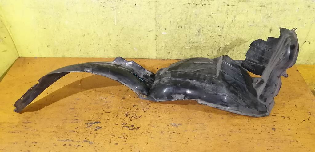 подкрылок Subaru Impreza 0