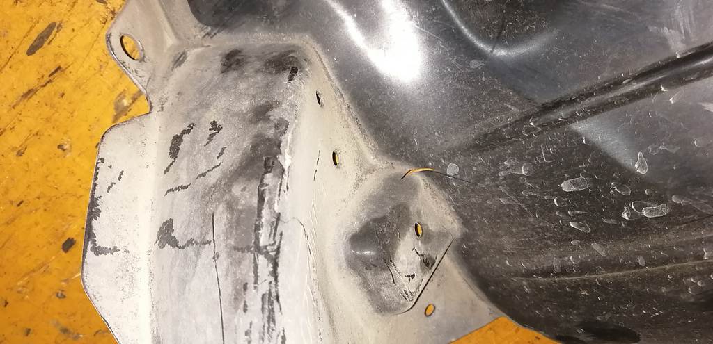 подкрылок Subaru Impreza 3