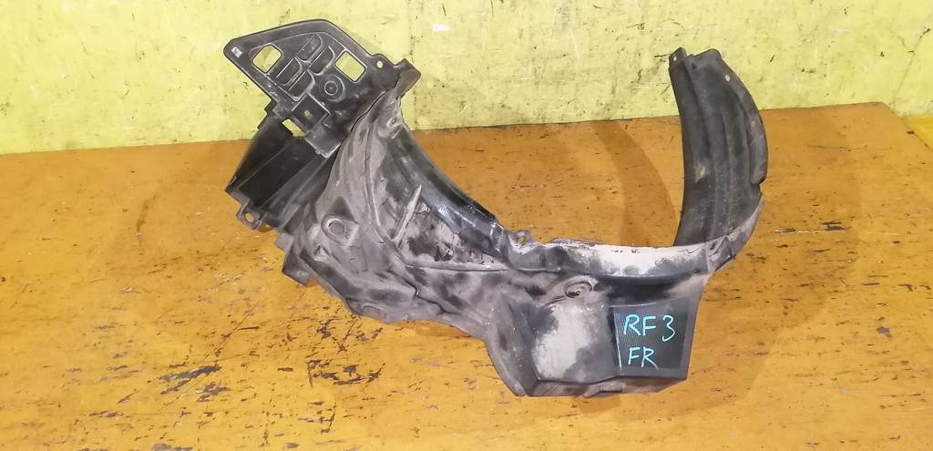 подкрылок Honda Stepwgn 0