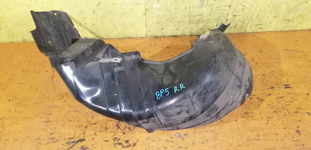 подкрылок Subaru Legacy 0