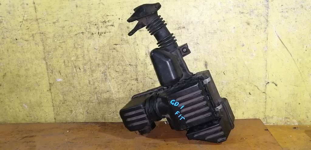 корпус воздушного фильтра Honda Fit 0