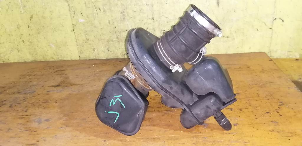 гофра воздушного фильтра Nissan Teana 0