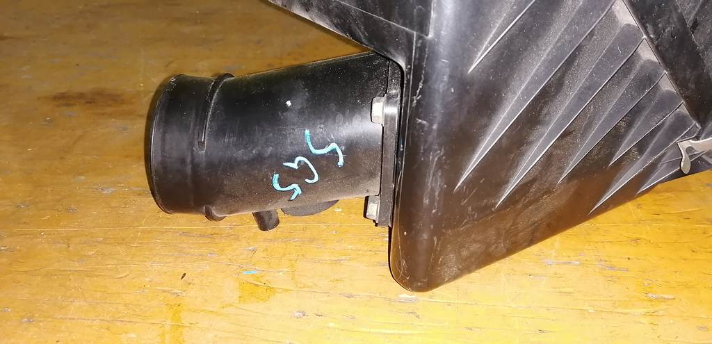 FORESTER SG5 КОРПУС ВОЗДУШНОГО ФИЛЬТРА Subaru Forester 1