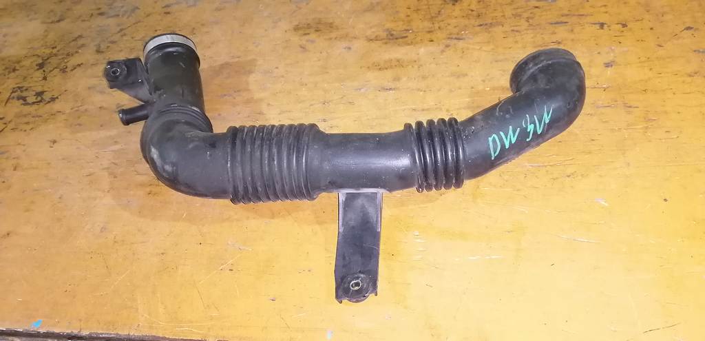 гофра воздушного фильтра Mazda Demio 0