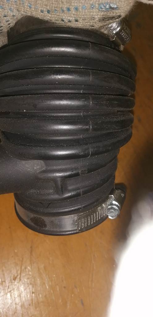 TEANA J32 ГОФРА ВОЗДУШНОГО ФИЛЬТРА Nissan Teana 1