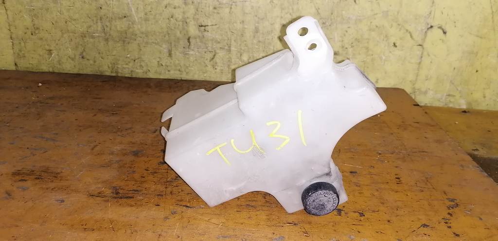 бачок расширительный Nissan Presage 0