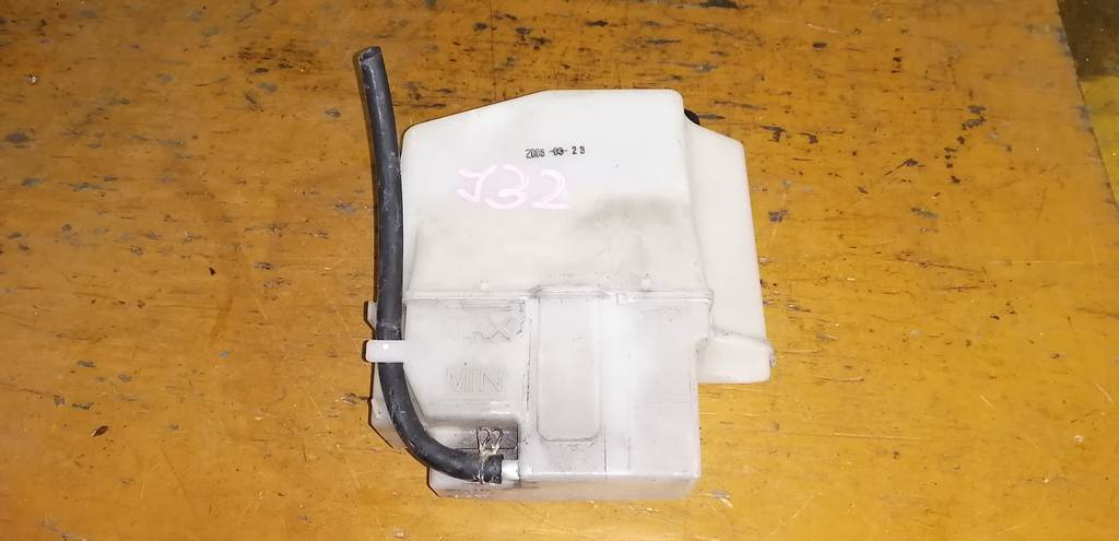 бачок расширительный Nissan Teana 0