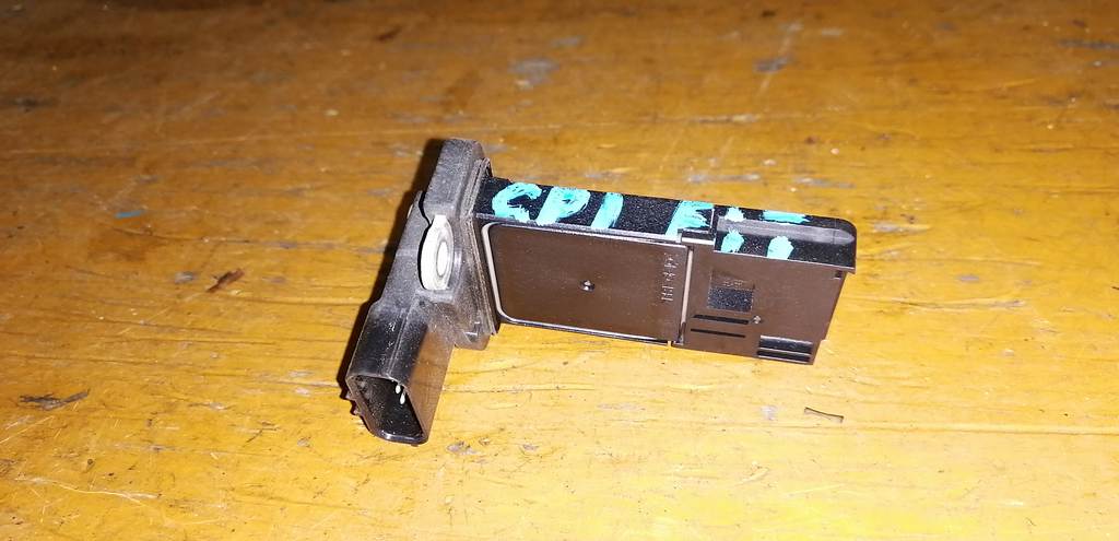 датчик расхода воздуха Honda Fit 0