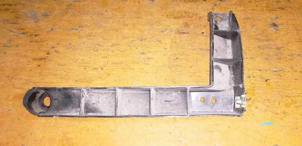 TOUAREG 7L7 КРЕПЕЖ БАМПЕРА ЗАДНИЙ ЛЕВЫЙ 1 Volkswagen Touareg 1