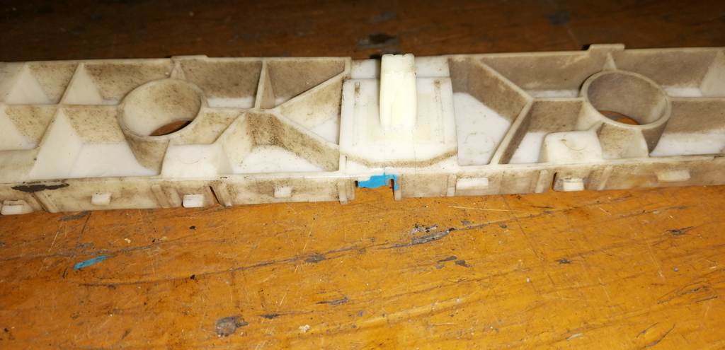 крепеж бампера Nissan Teana 3