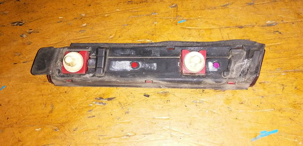 ELYSION RR1 КАТАФОТ В БАМПЕР ЛЕВЫЙ Honda Elysion 1