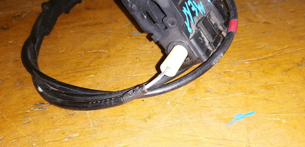 DEMIO DY3W ТРОС ЗАМКА ЗАЖИГАНИЯ Mazda Demio 1