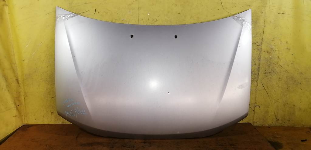 капот Mazda Demio 0