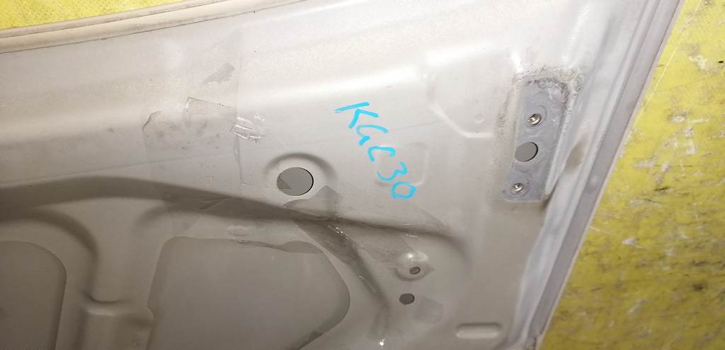 PASSO KGC30 КАПОТ Toyota Passo 1