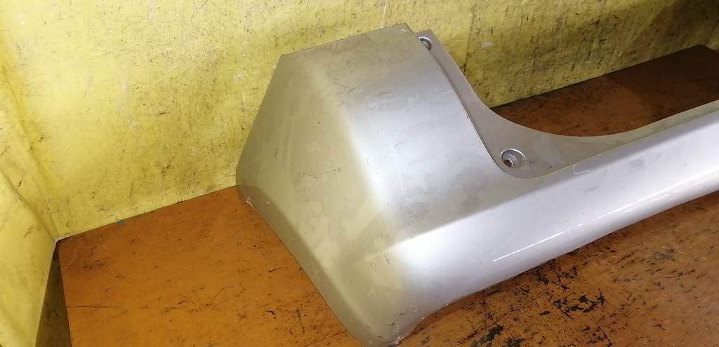 RACTIS NCP100 БАМПЕР ЗАДНИЙ Toyota Ractis 4