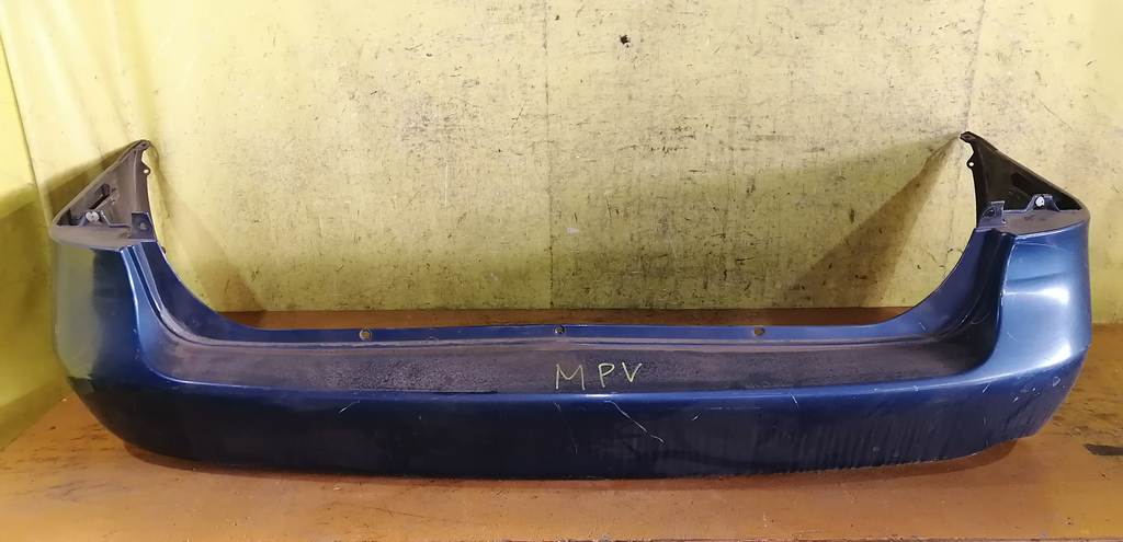 бампер Mazda MPV 0