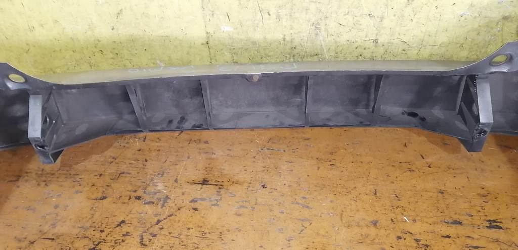 бампер Mazda Demio 6