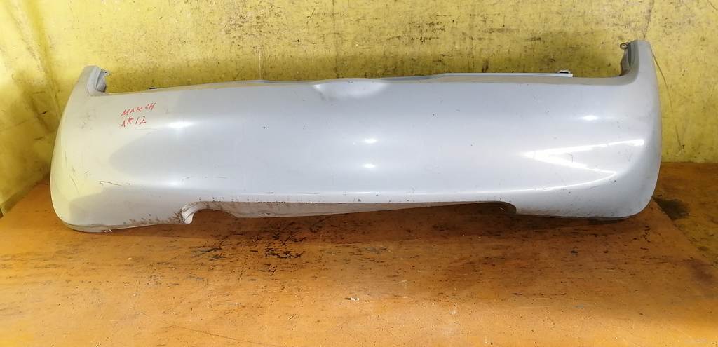 бампер Nissan March 0