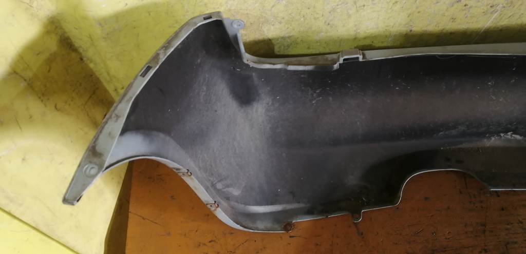 бампер Nissan March 6