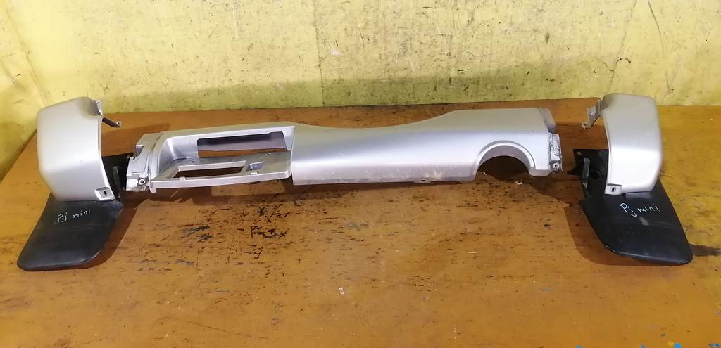 бампер Mitsubishi Pajero Mini 0